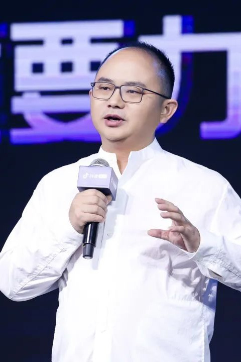 无忧传媒创始人兼CEO雷彬艺：乘风破浪-MCN机构抖音电商进阶之路
