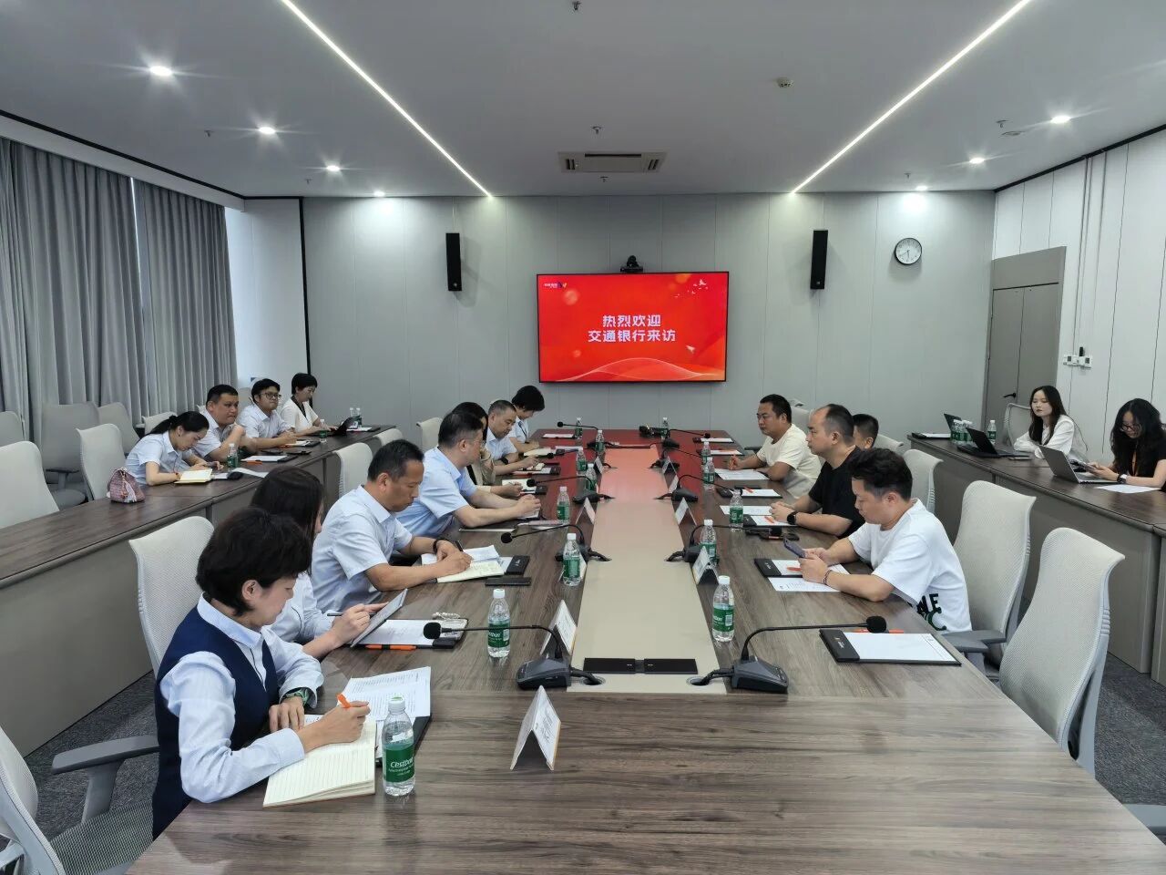 交通银行浙江省分行行长宋滨带队赴无忧传媒调研座谈